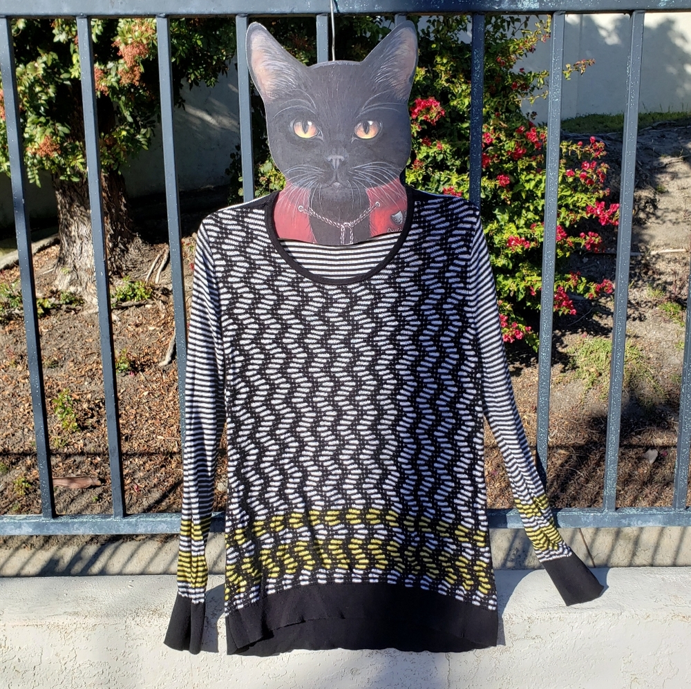 Liz Claiborne Sweater